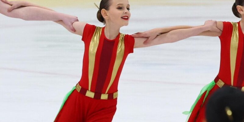 Emi Ice-Skating Champion